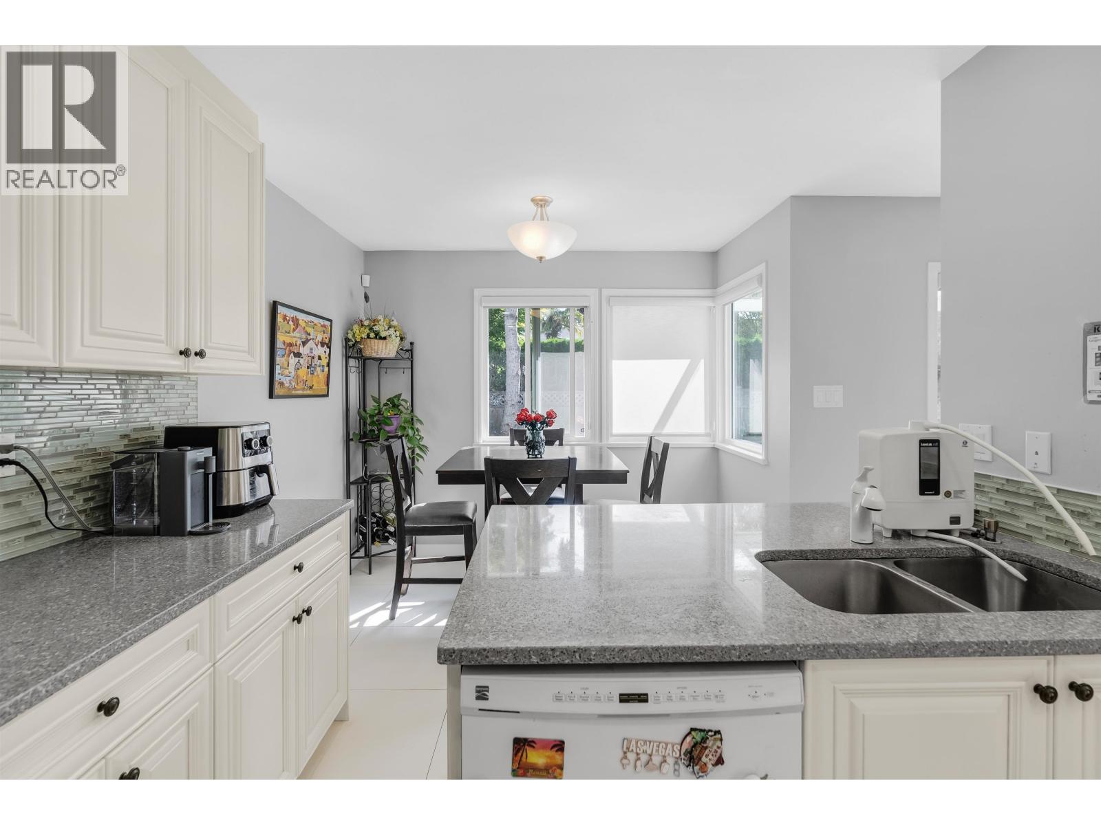 Photo 16 of 4652 55 A Street, Delta BC