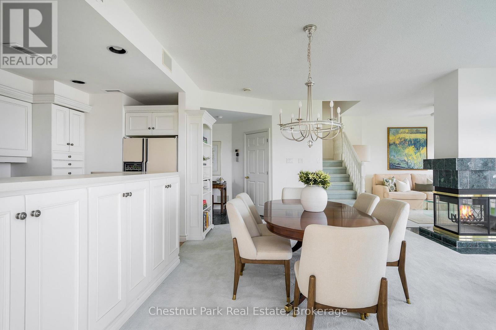 Photo 30 of 849 851 Suncrest Circle, Collingwood ON