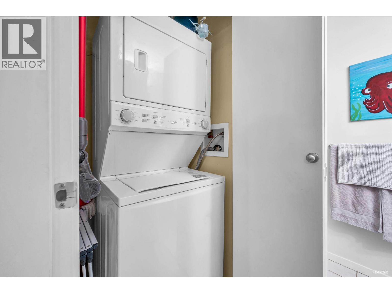 Photo 21 of 603 415 E Columbia Street, New Westminster BC