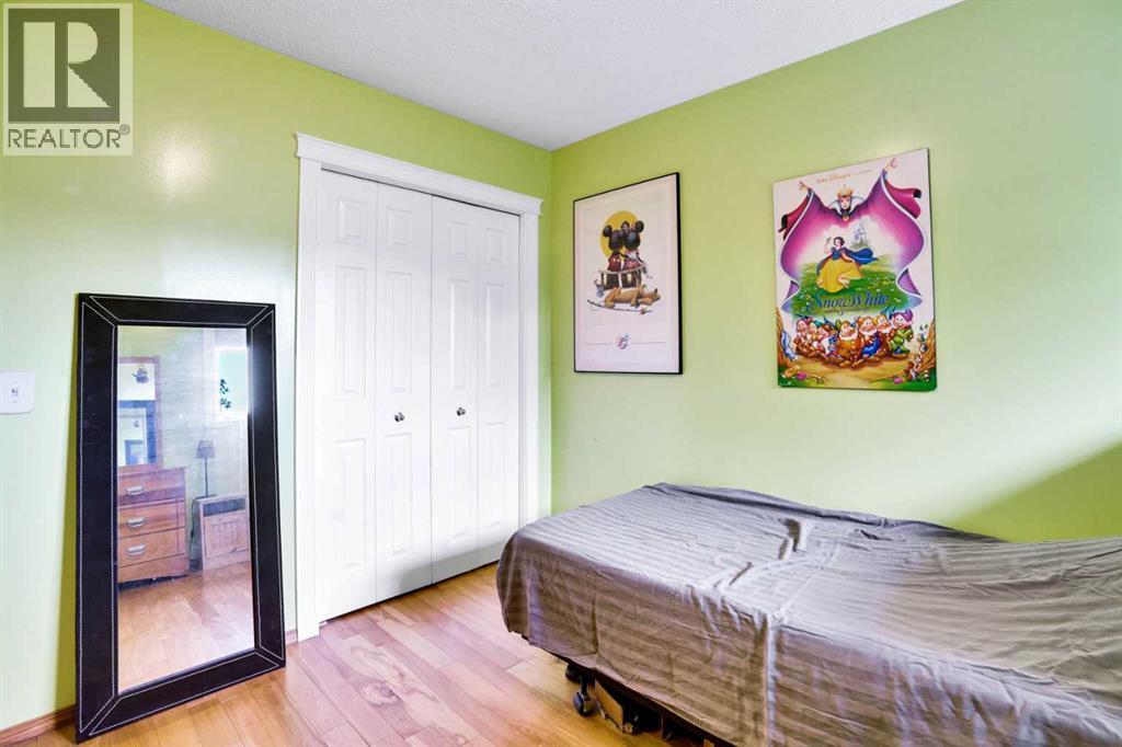 Single Family House for Sale in  Coral Springs Boulevard NE Coral Springs Calgary 