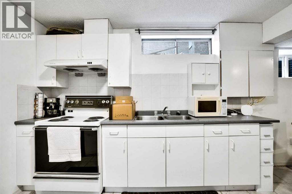 Single Family House for Sale in  Coral Springs Boulevard NE Coral Springs Calgary 