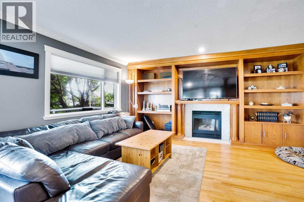 Single Family House for Sale in  Coral Springs Boulevard NE Coral Springs Calgary 