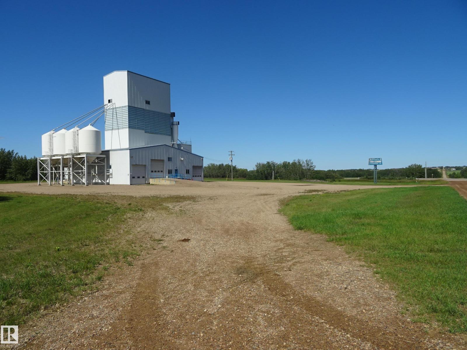 Photo 12 of Hwy 45 Rr 150, Rural Two Hills County AB