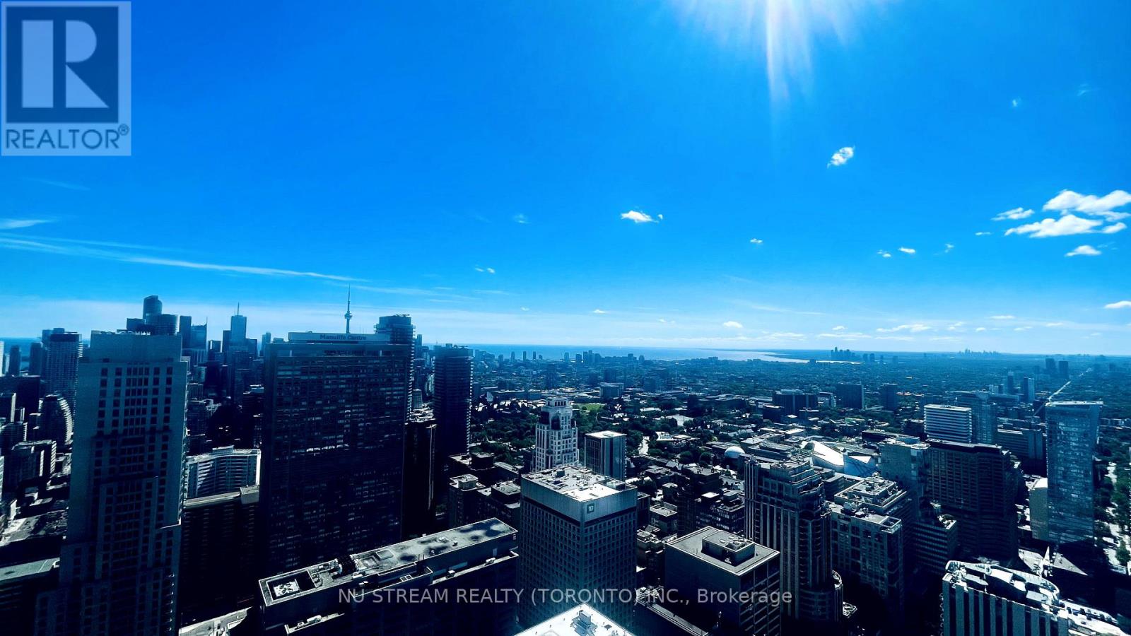 Photo 16 of 4809 11 Yorkville Avenue, Toronto ON