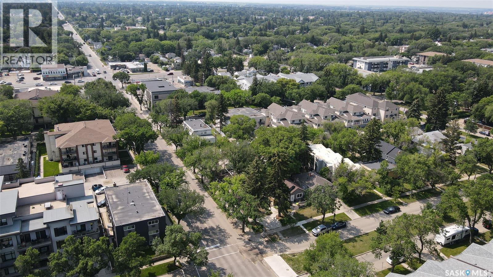 Photo 7 of 928 Main Street, Saskatoon SK