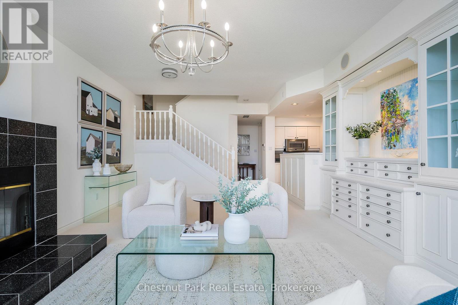 Photo 39 of 849 851 Suncrest Circle, Collingwood ON