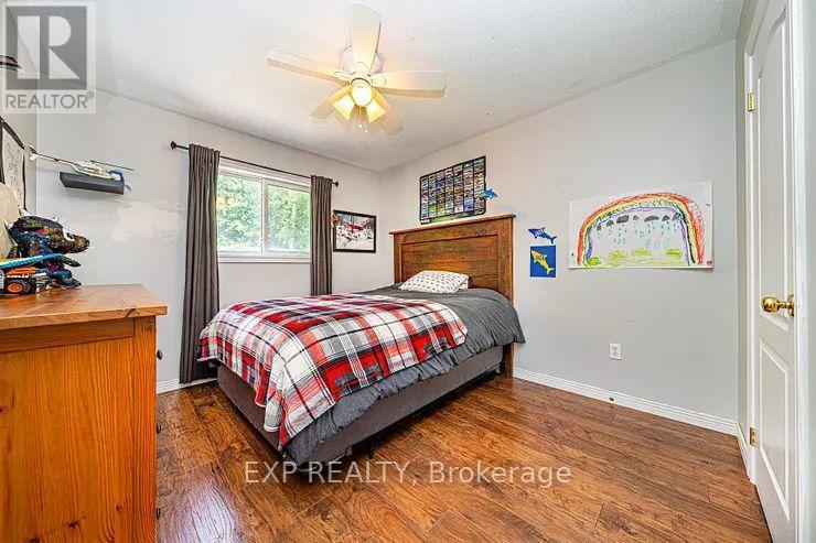 Photo 9 of 58 Sandra Drive, Georgina ON