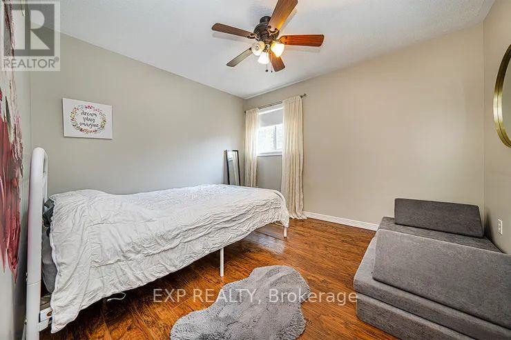 Photo 11 of 58 Sandra Drive, Georgina ON