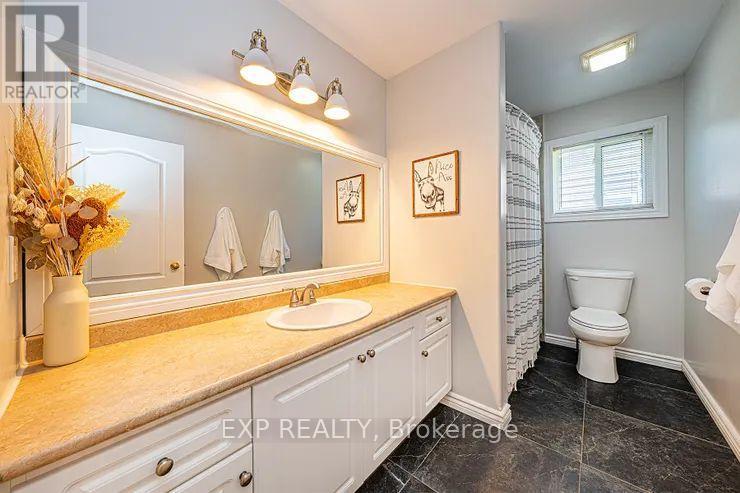 Photo 1 of 58 Sandra Drive, Georgina ON