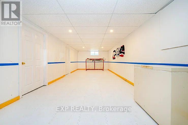 Photo 14 of 58 Sandra Drive, Georgina ON