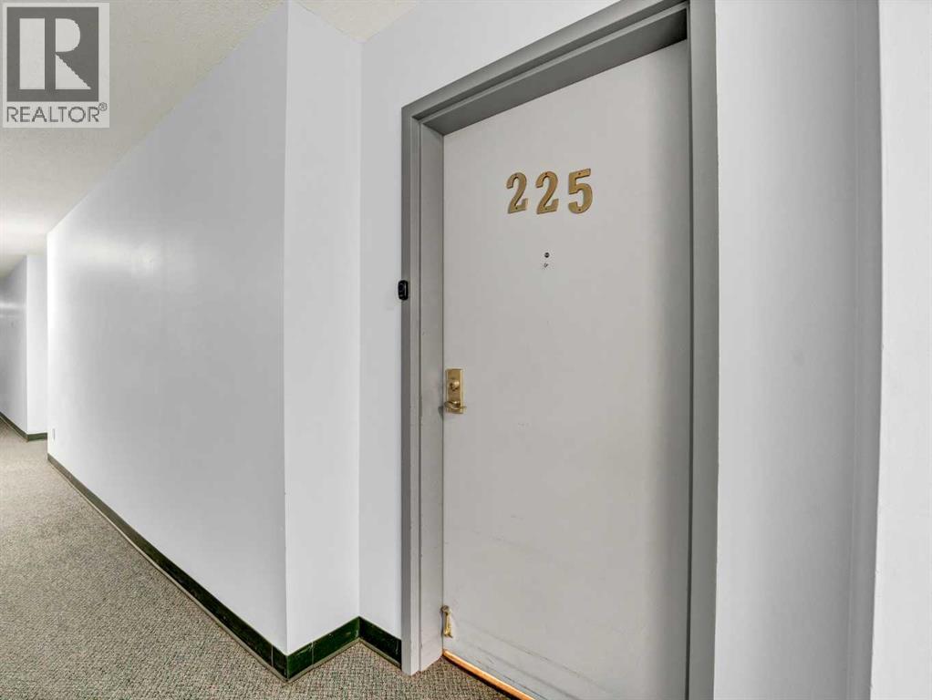 Photo 24 of 225 3090 15 Avenue Se, Medicine Hat AB