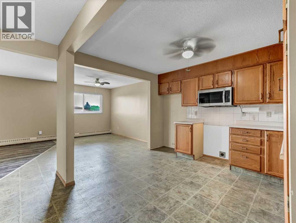 Photo 27 of 225 3090 15 Avenue Se, Medicine Hat AB
