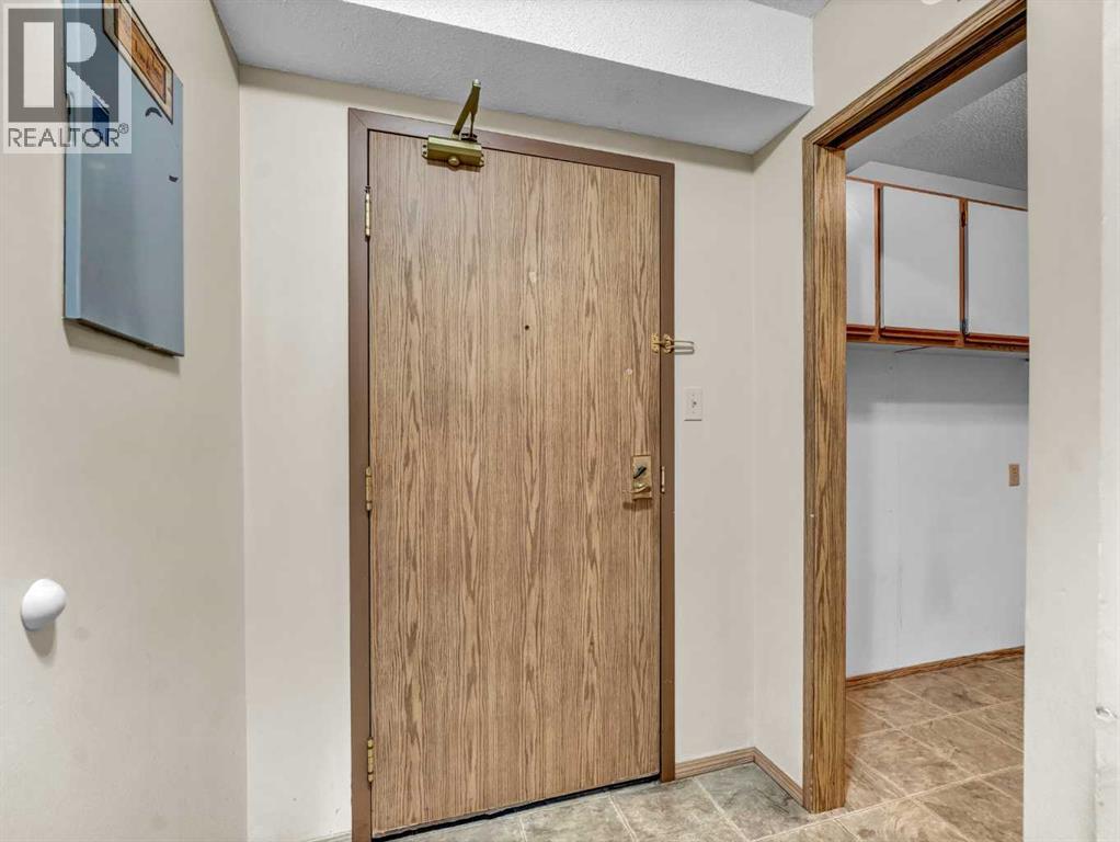 Photo 17 of 225 3090 15 Avenue Se, Medicine Hat AB