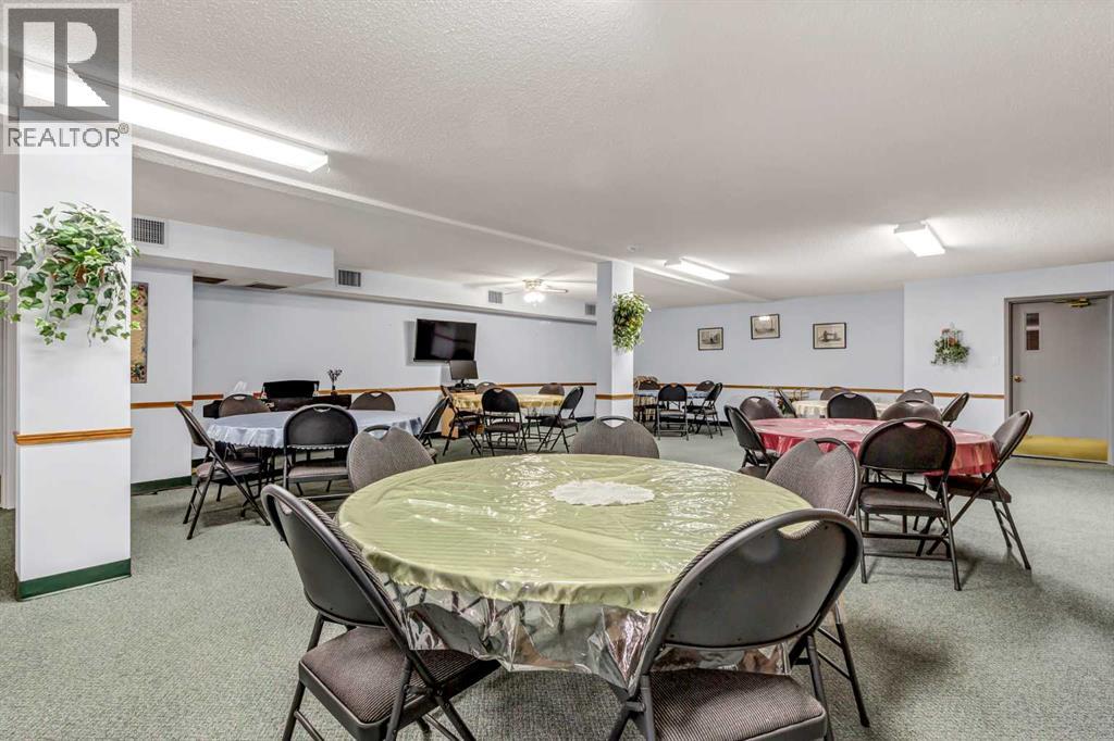 Photo 38 of 225 3090 15 Avenue Se, Medicine Hat AB