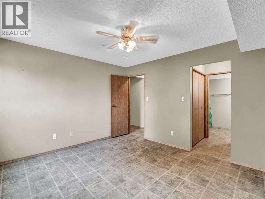 Photo 9 of 225 3090 15 Avenue Se, Medicine Hat AB