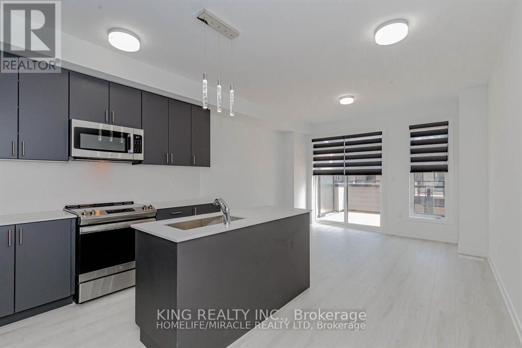 Photo 11 of 1539 Midland Avenue, Toronto ON