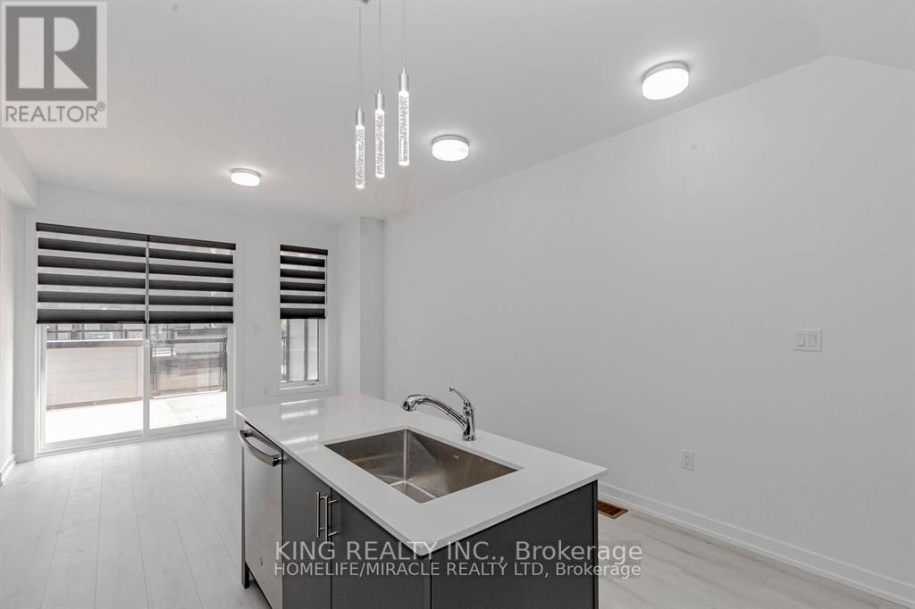 Photo 15 of 1539 Midland Avenue, Toronto ON