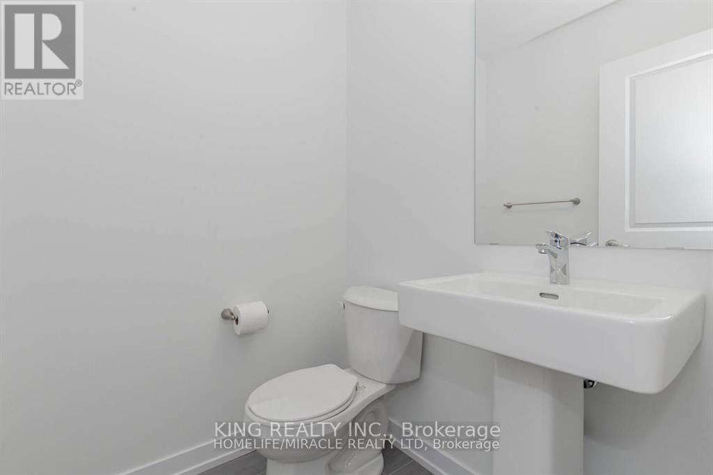 Photo 20 of 1539 Midland Avenue, Toronto ON