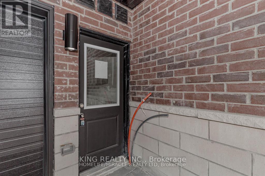 Photo 33 of 1539 Midland Avenue, Toronto ON