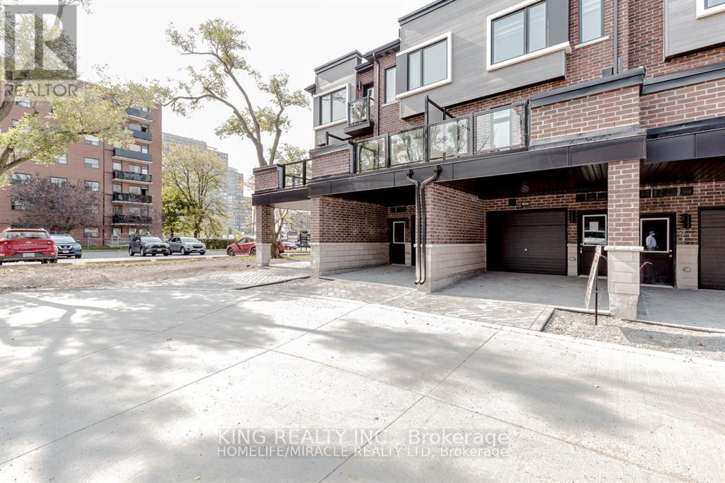 Photo 35 of 1539 Midland Avenue, Toronto ON