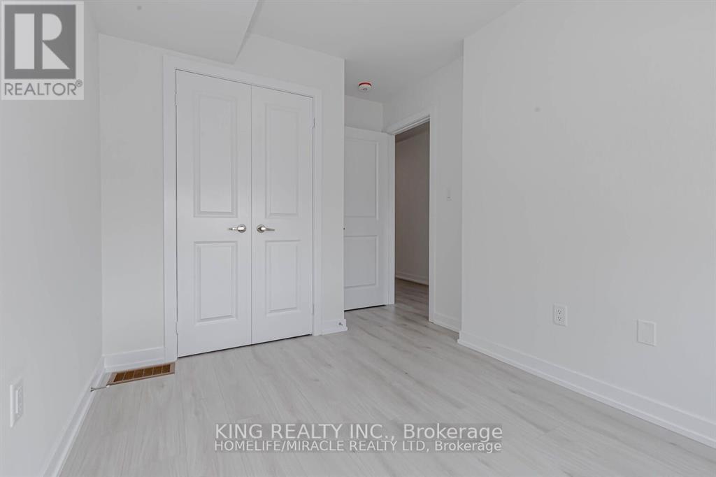 Photo 5 of 1539 Midland Avenue, Toronto ON