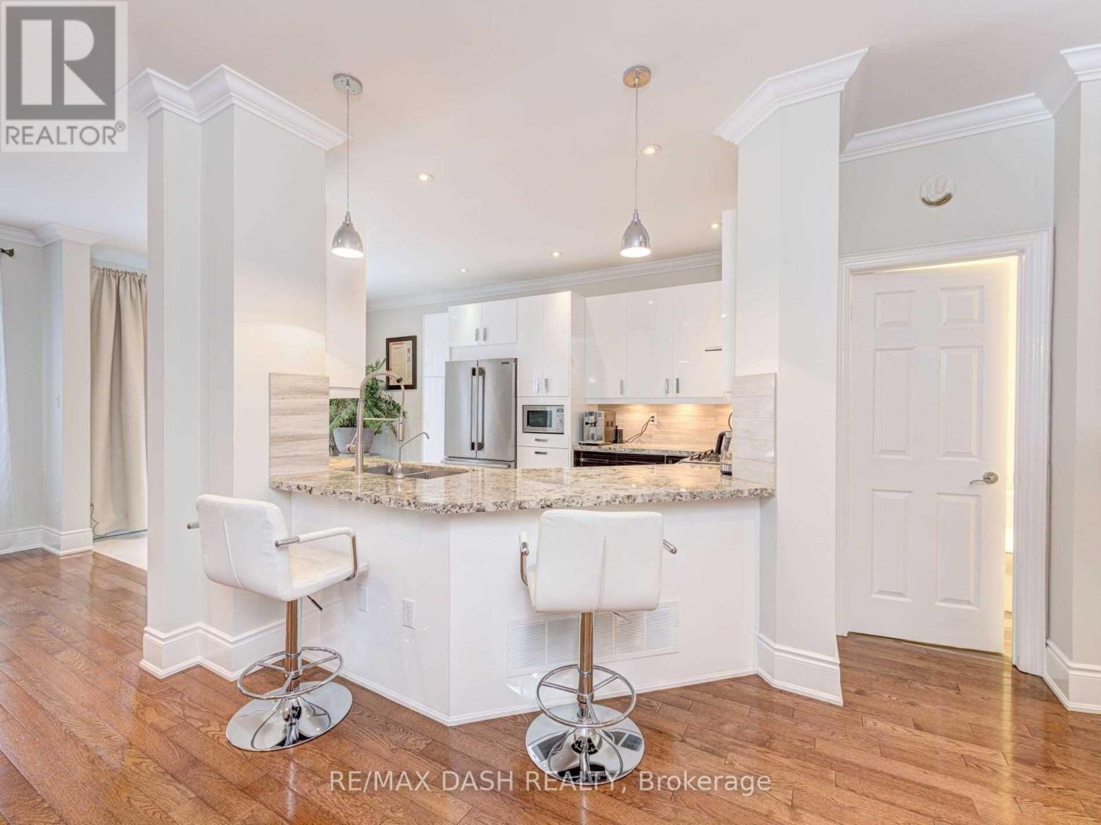 Photo 11 of Upper 14 Ness Road, Brampton ON