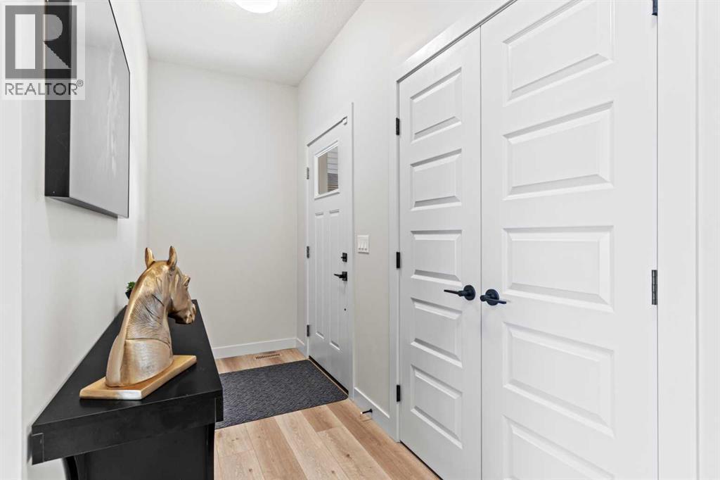 Photo 4 of 1030 Fowler Road Sw, Airdrie AB