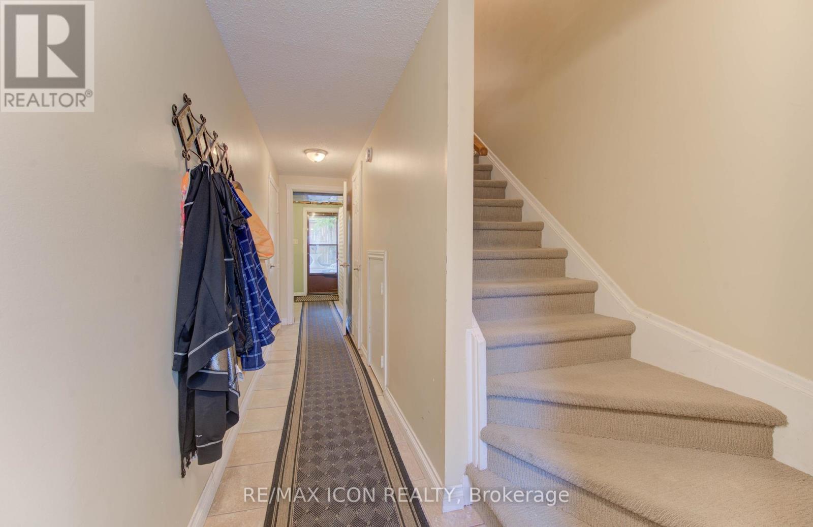 Photo 7 of 57 49 Cedarwoods Crescent, Kitchener ON