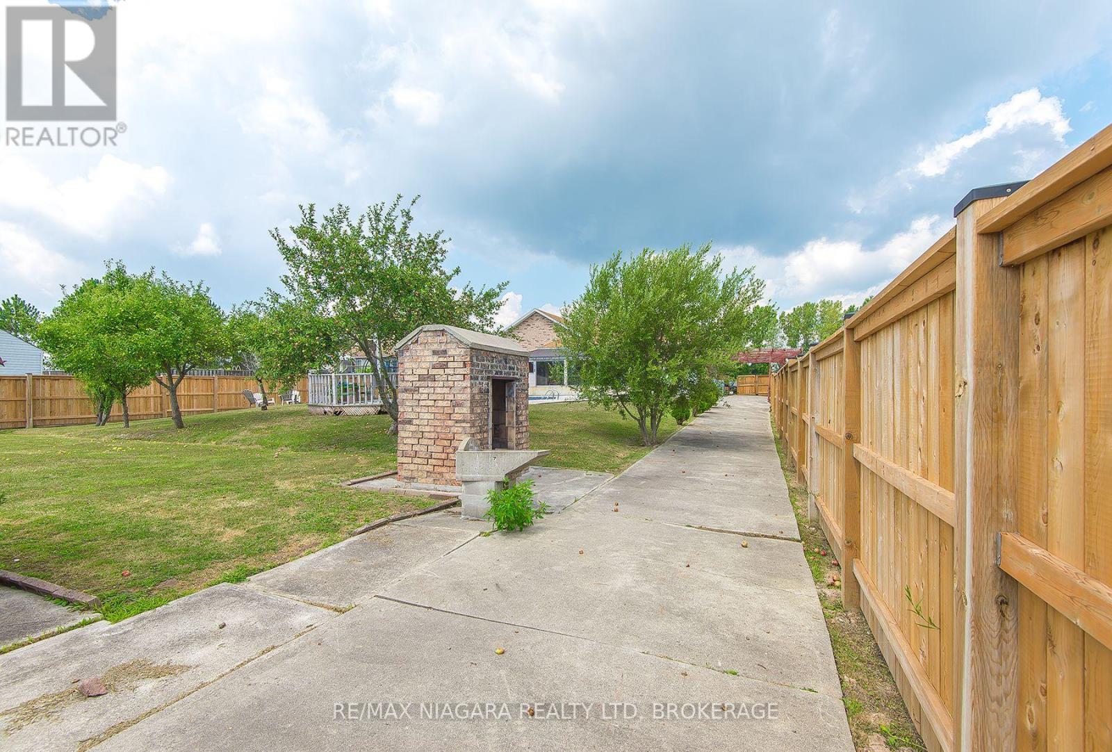Photo 12 of 5199 Sherkston Road, Port Colborne ON
