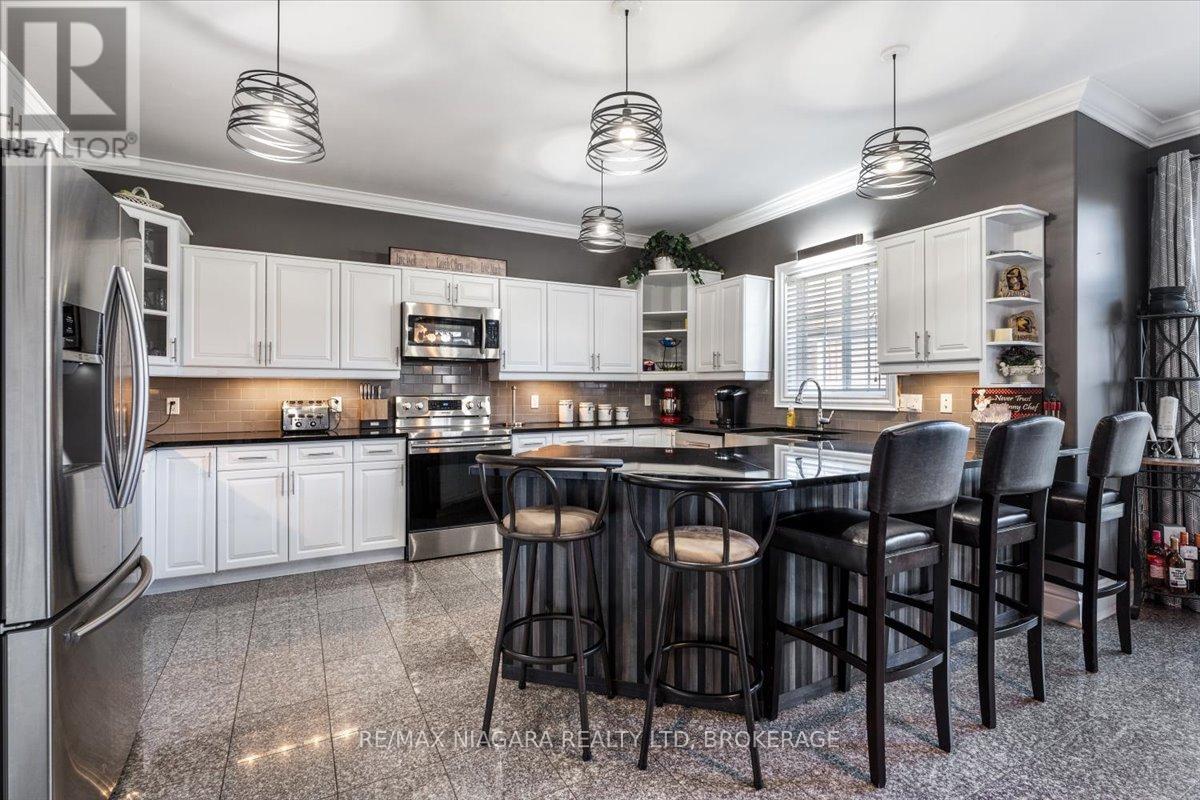 Photo 24 of 5199 Sherkston Road, Port Colborne ON