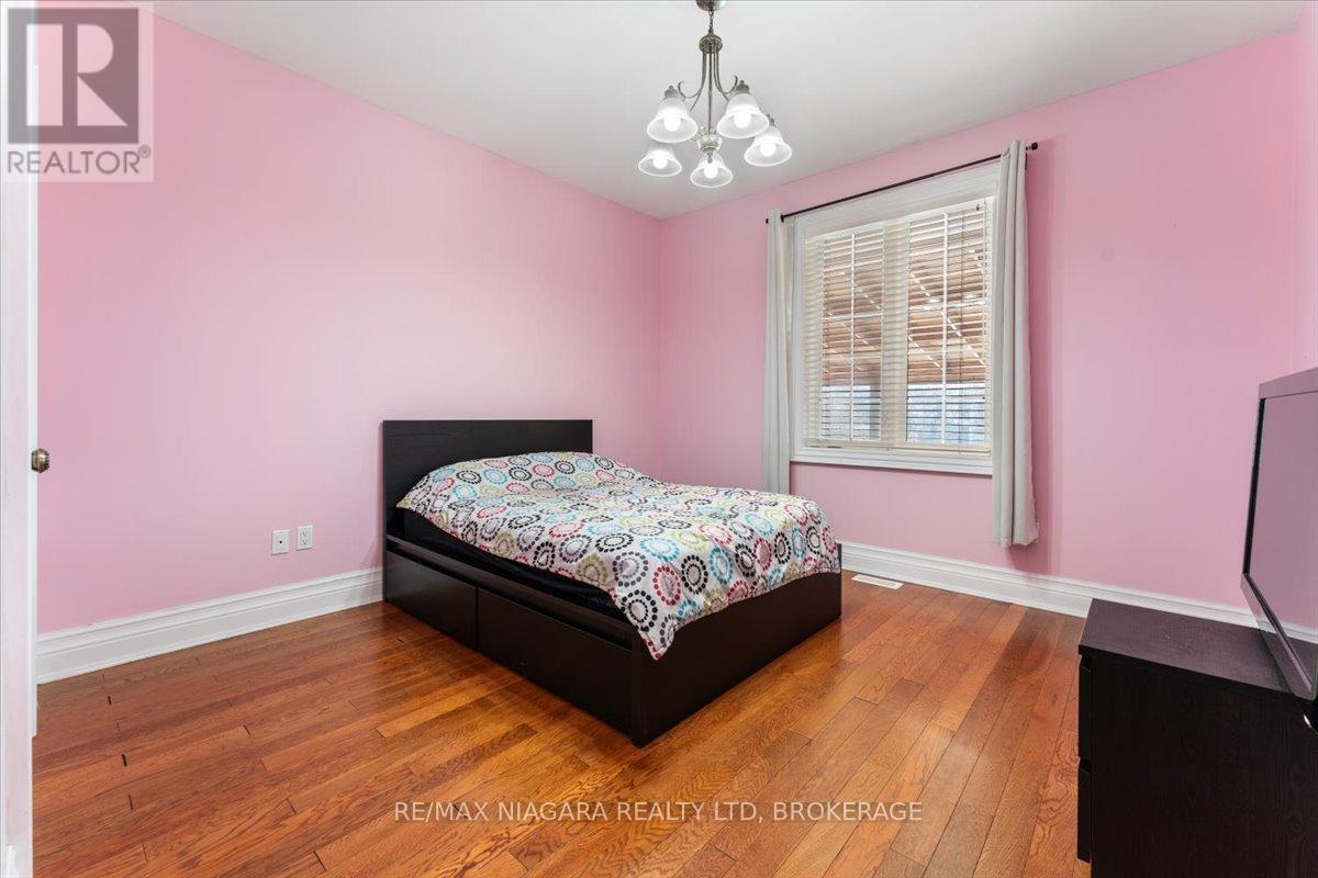 Photo 2 of 5199 Sherkston Road, Port Colborne ON