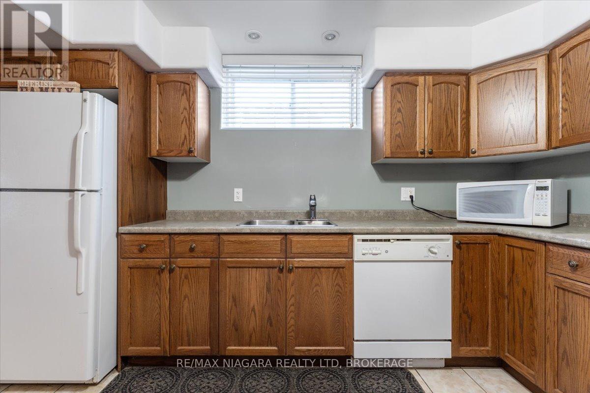 Photo 37 of 5199 Sherkston Road, Port Colborne ON