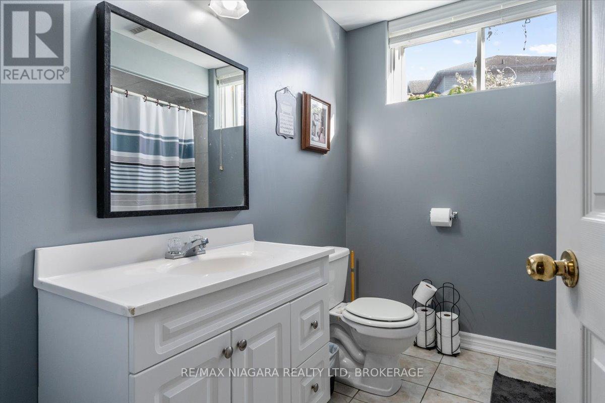 Photo 36 of 5199 Sherkston Road, Port Colborne ON