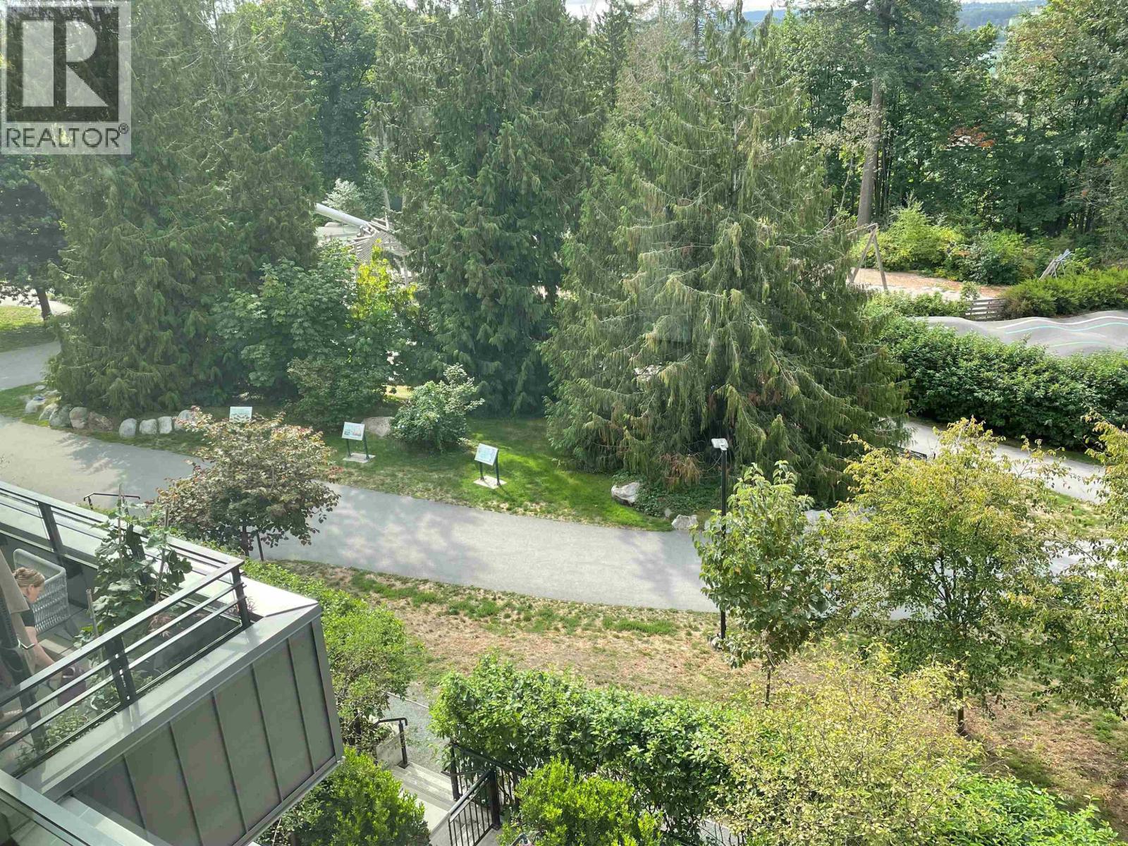 Photo 1 of 308 707 E 3rd Street, North Vancouver BC
