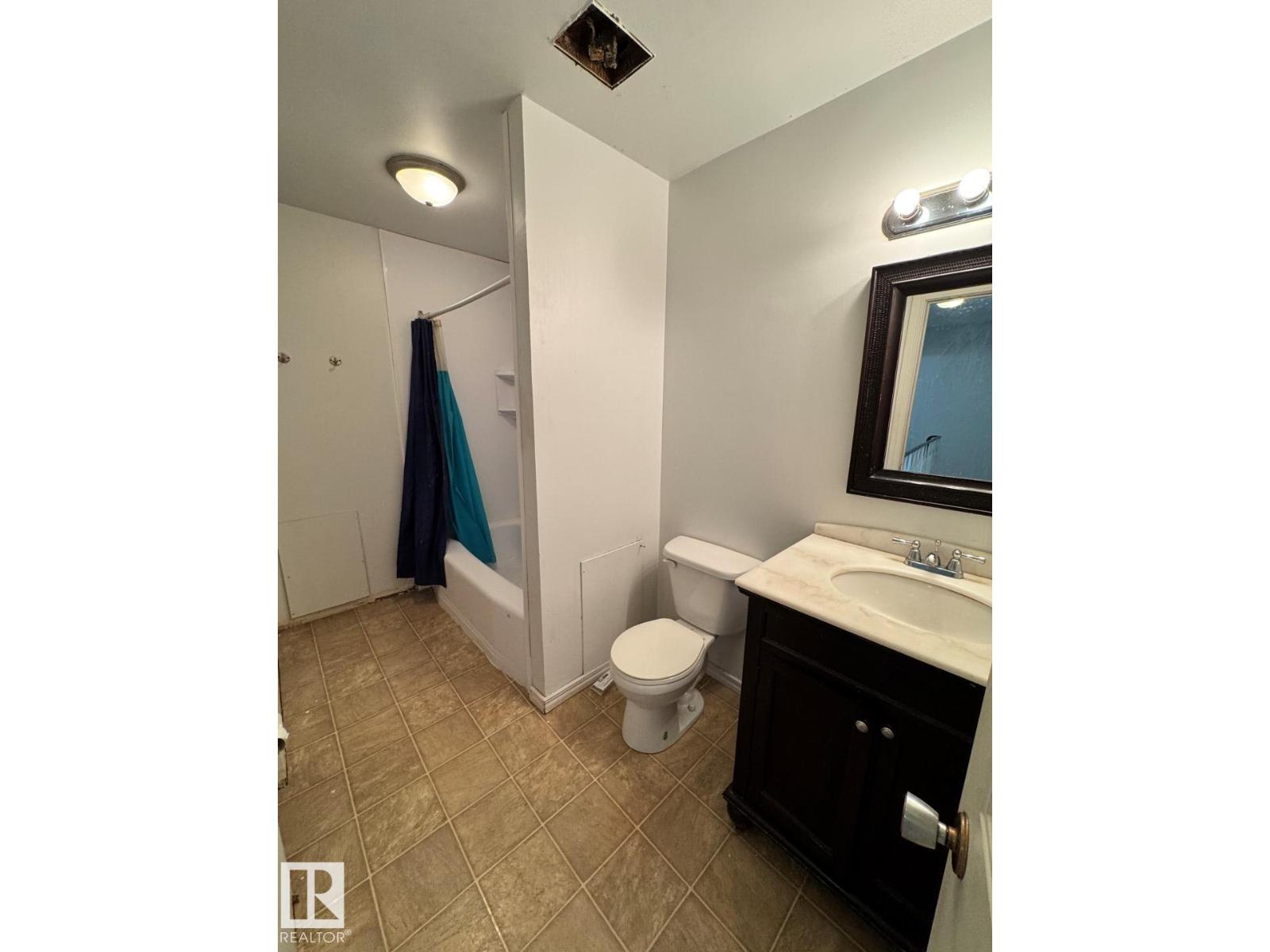Photo 4 of 205 11429 124 St Nw, Edmonton AB