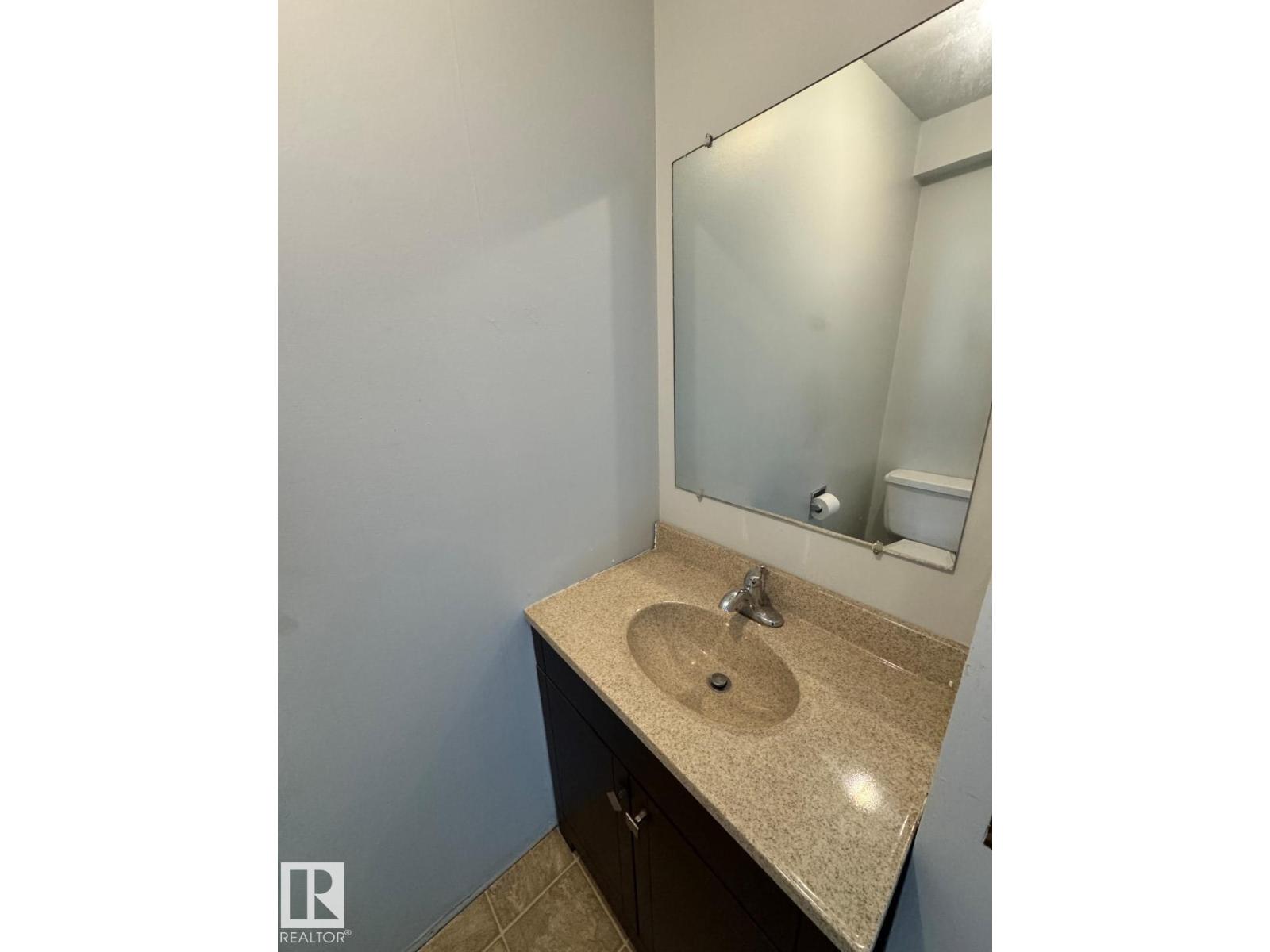 Photo 10 of 205 11429 124 St Nw, Edmonton AB