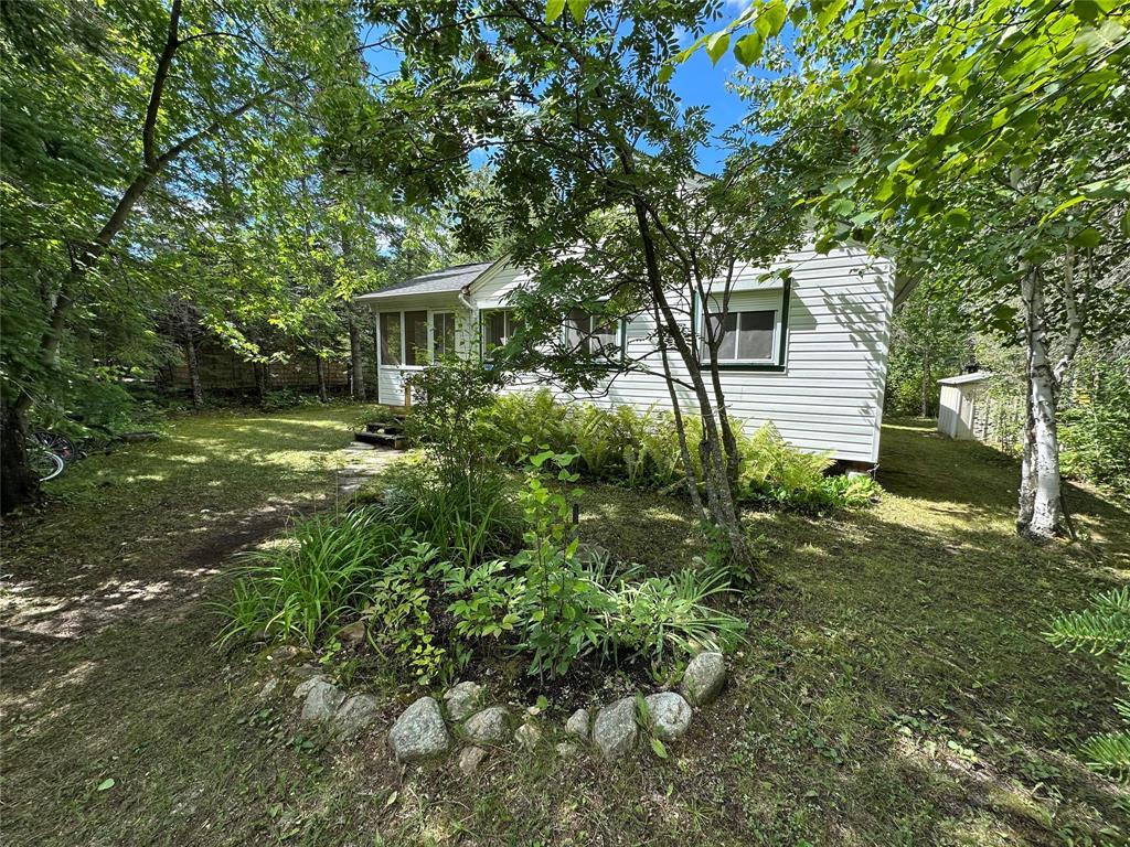 Photo 7 of 314 7th Avenue, Victoria Beach MB