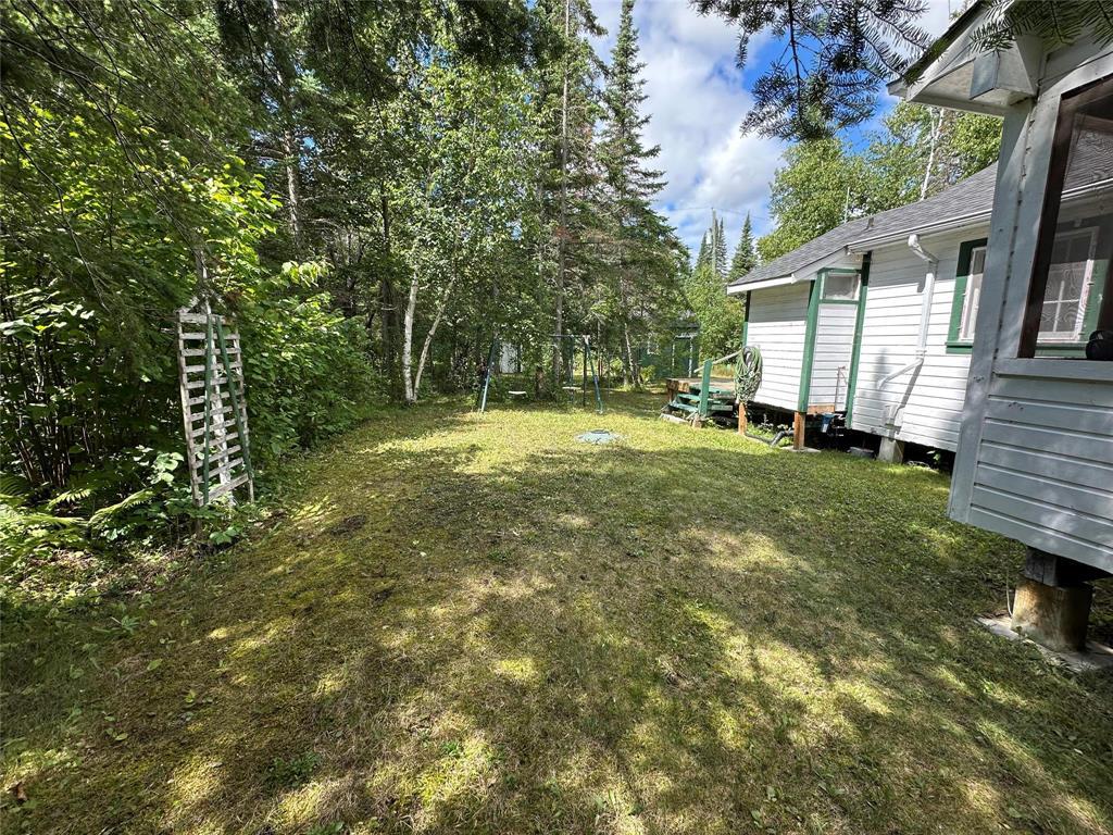 Photo 12 of 314 7th Avenue, Victoria Beach MB