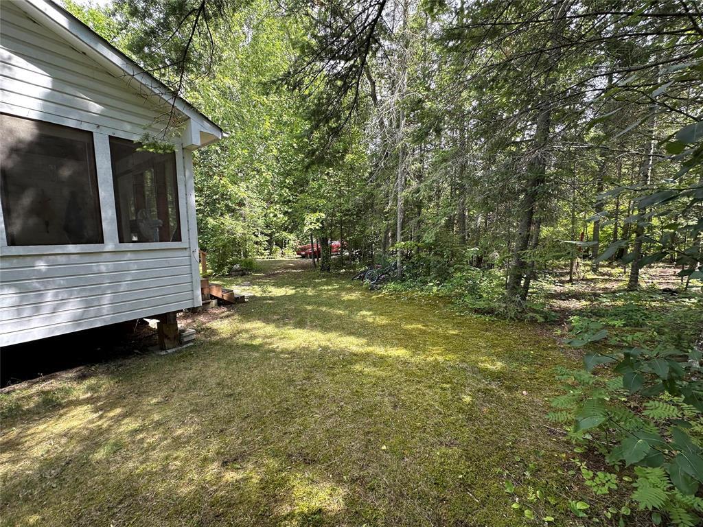 Photo 18 of 314 7th Avenue, Victoria Beach MB