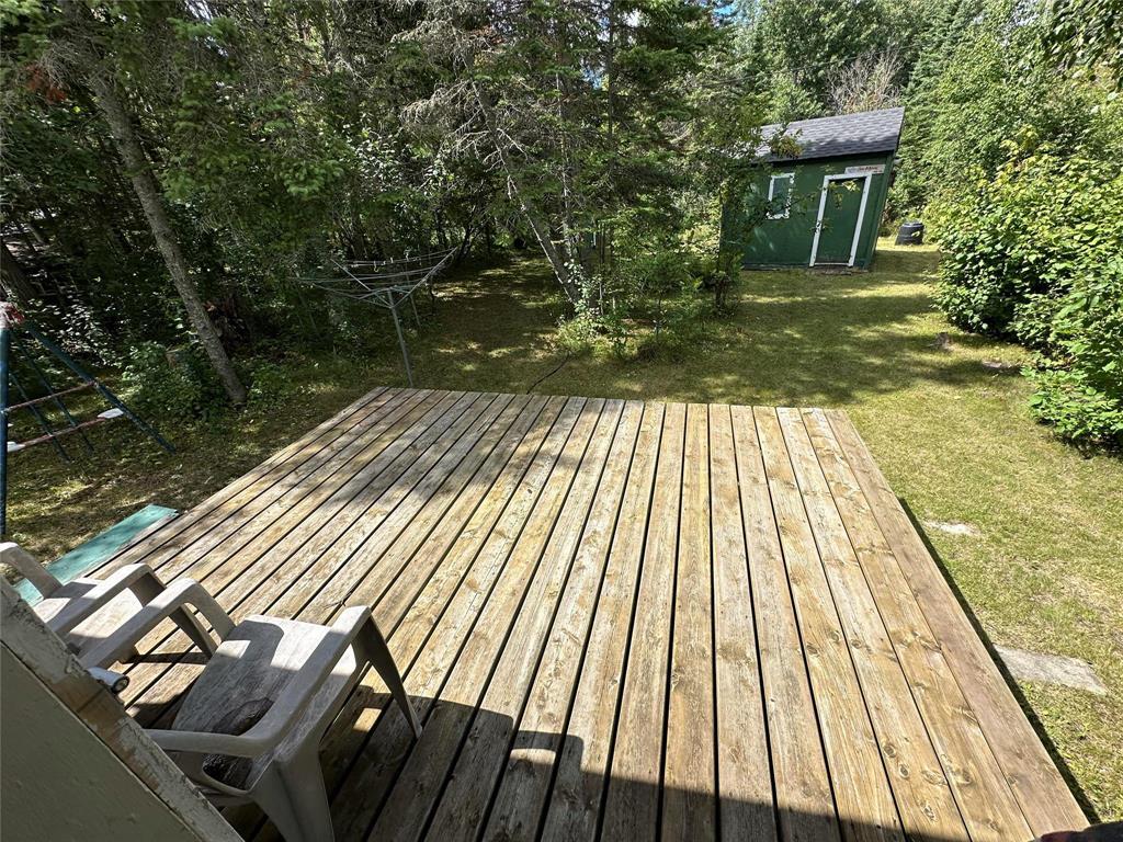 Photo 2 of 314 7th Avenue, Victoria Beach MB