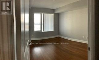 Photo 14 of 911 253 South Park Road, Markham ON