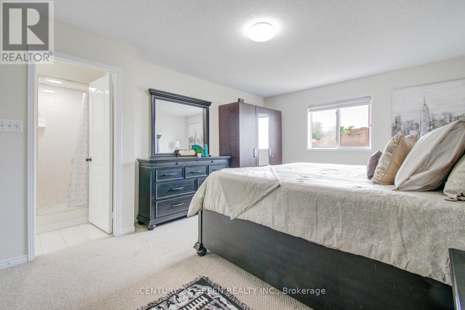 Photo 1 of 26 Oatfield Road, Brampton ON