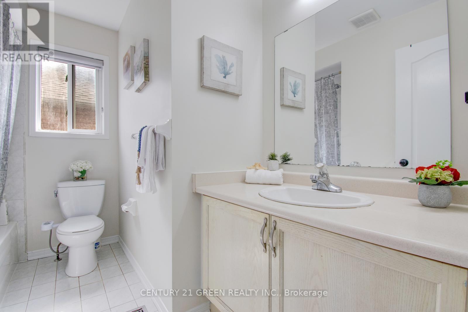 Photo 38 of 26 Oatfield Road, Brampton ON