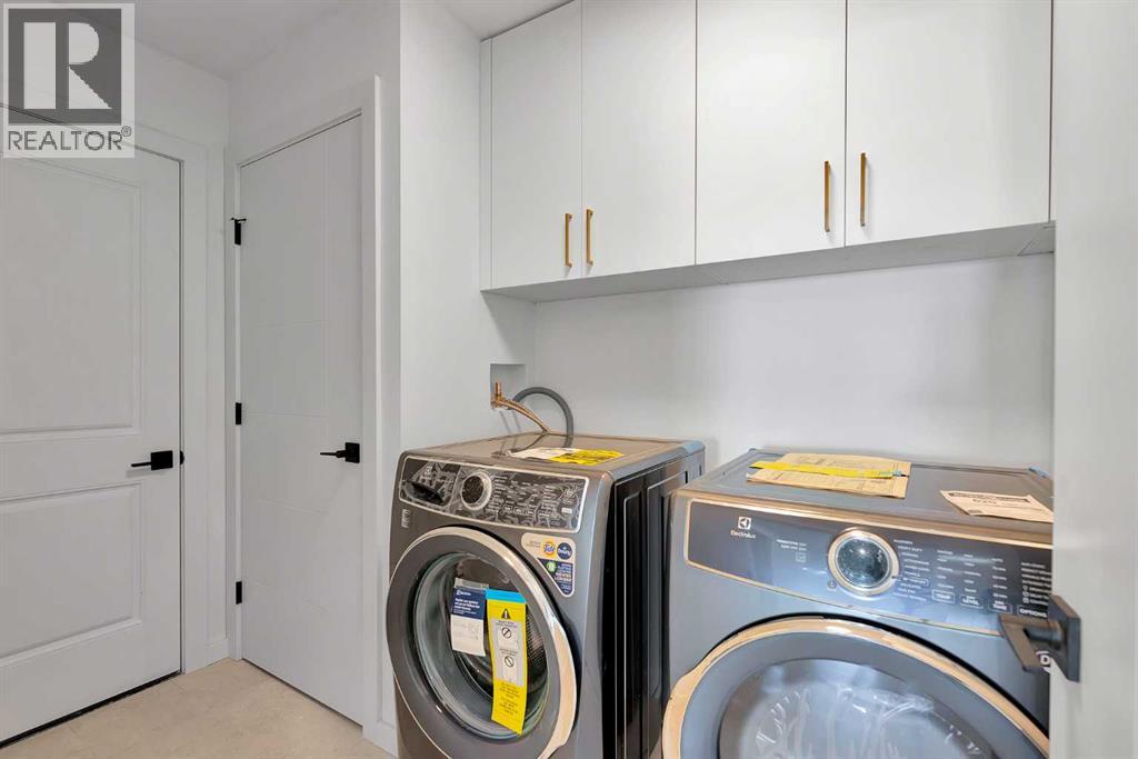 Single Family House for Sale in  Sandringham Road NW Sandstone Valley Calgary 