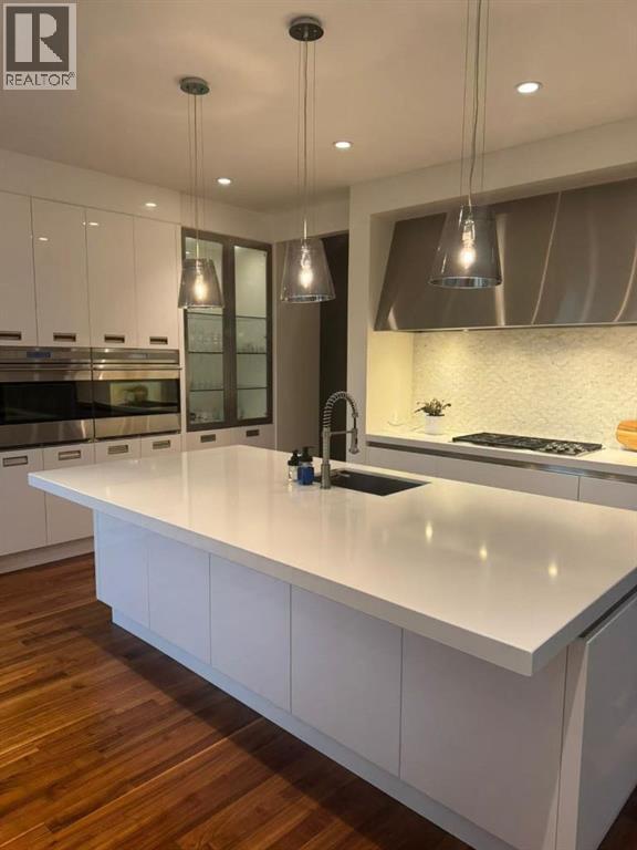 Single Family House for Sale in   Street SW Elbow Park Calgary 