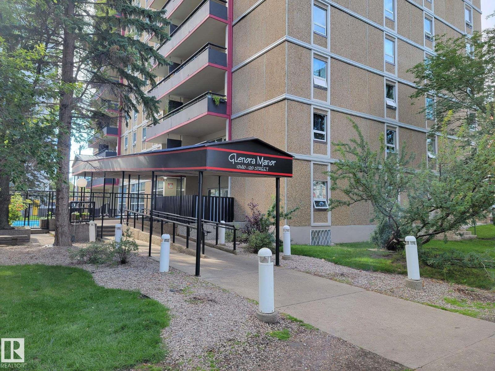 Photo 12 of 1103 10140 120 St Nw, Edmonton AB