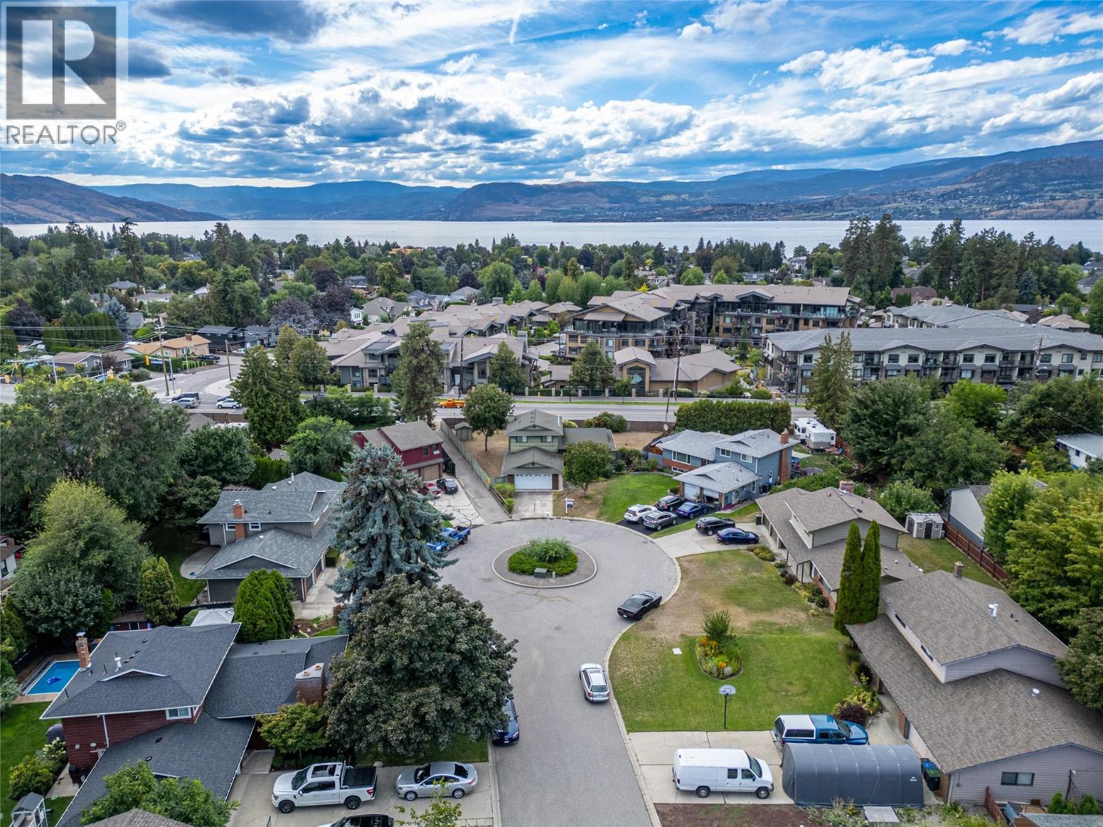 Photo 17 of 620 Tomby Court, Kelowna BC