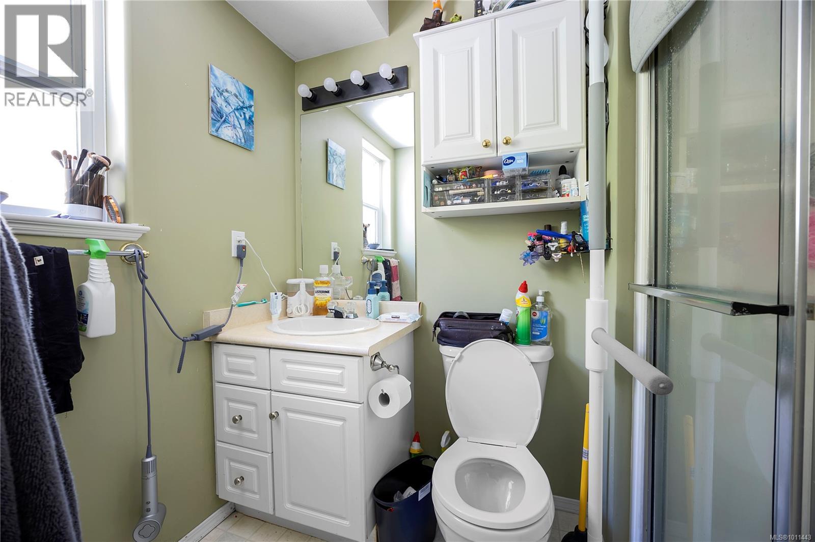 Photo 1 of 4740 Fairbrook Cres, Nanaimo BC