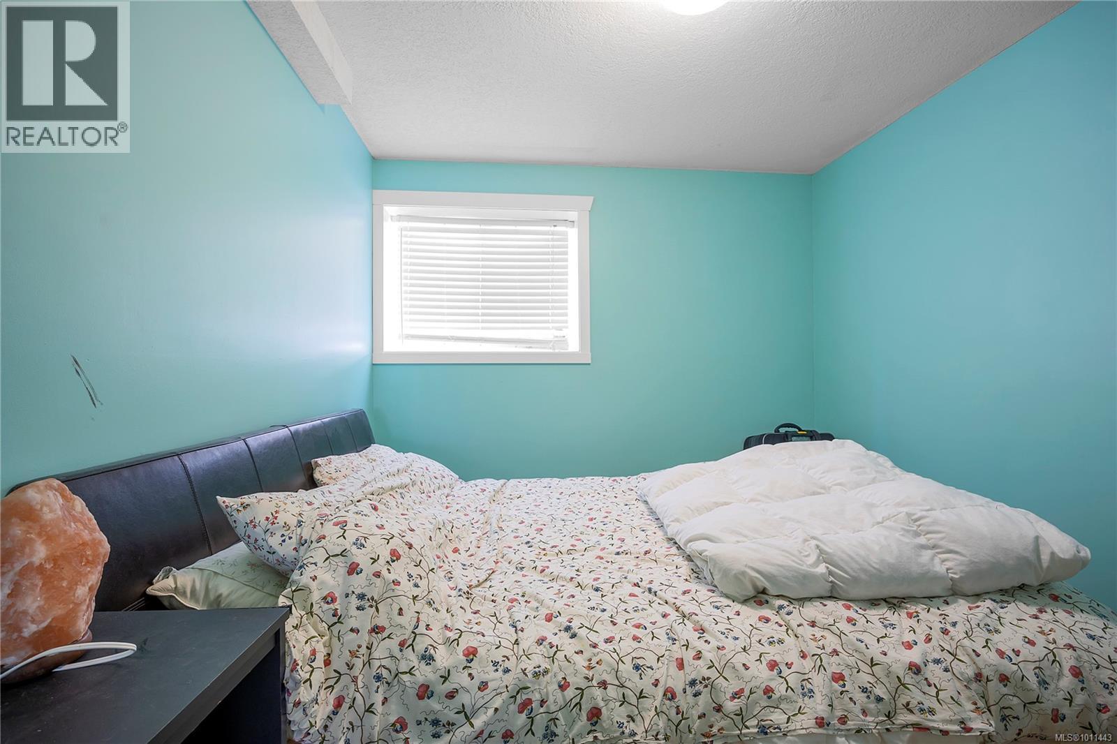 Photo 5 of 4740 Fairbrook Cres, Nanaimo BC
