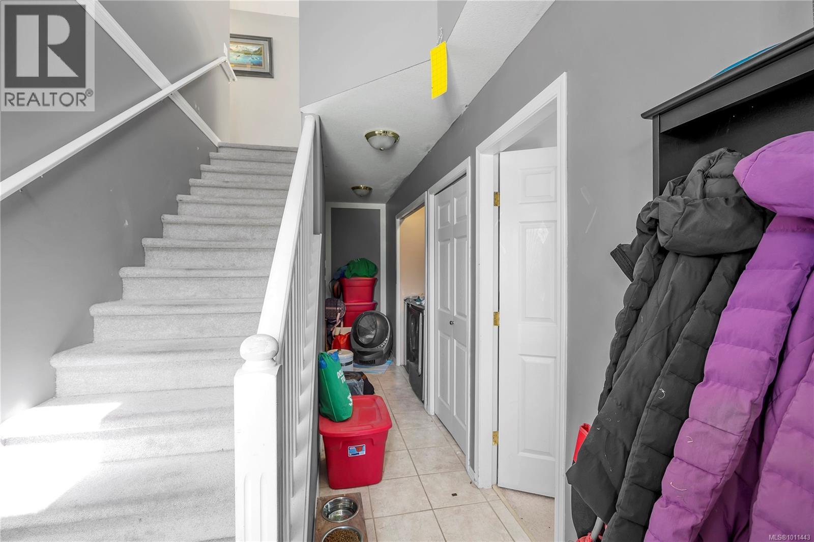 Photo 11 of 4740 Fairbrook Cres, Nanaimo BC